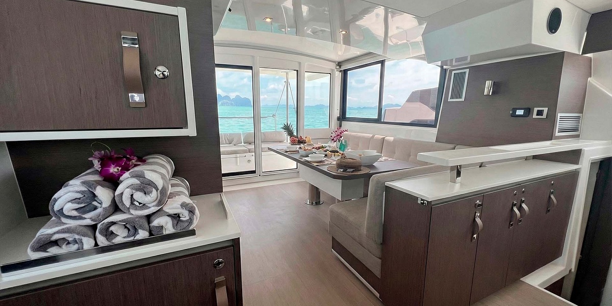 Аренда катамарана Bali Catspace Siva на Пхукете